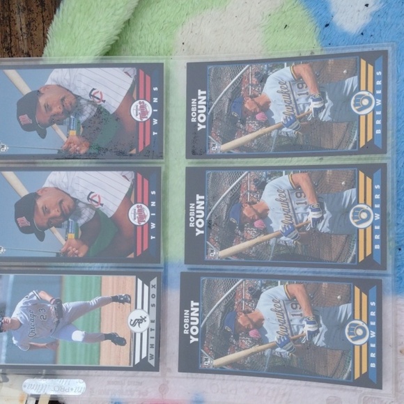 Baseball Card Lot - Picture 3 of 5